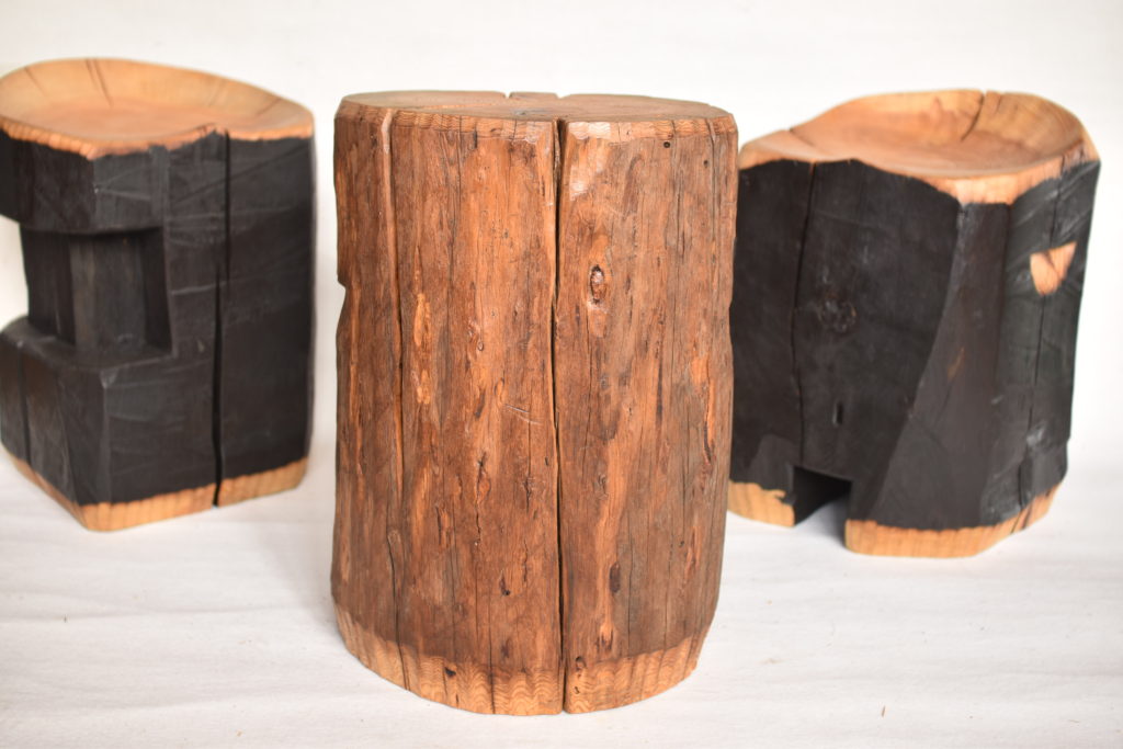 古木の新しいかたち「古木スツール」。かつての職人と現代の木工