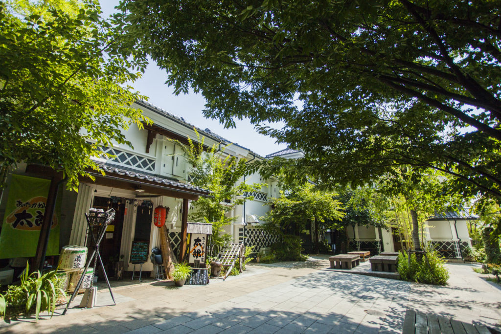 善光寺門前で生まれ変わった古きよき蔵のある街並み（前編